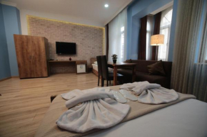 Гостиница Taksim Park Suites  Стамбул